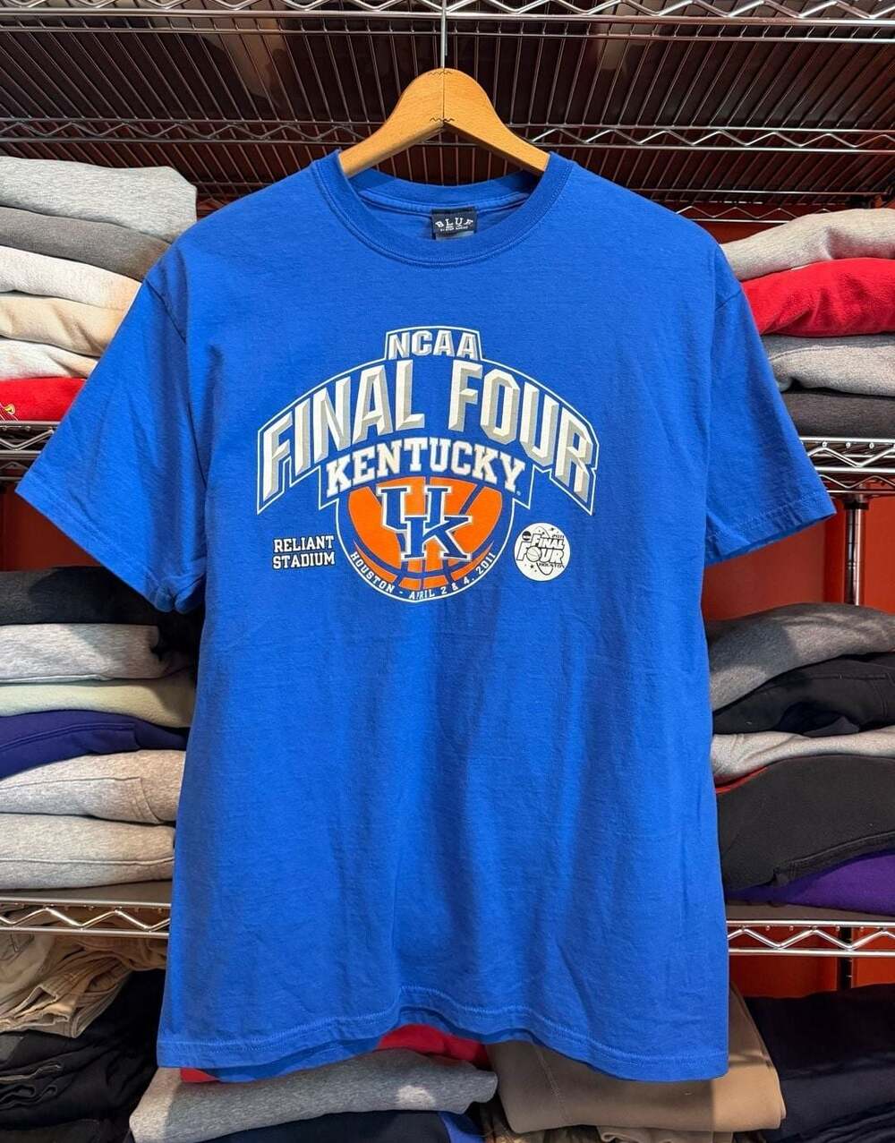 Blue 84 Kentucky Wildcats Final Four 2011 T-Shirt Size L Blue